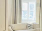 Trivietė sofa