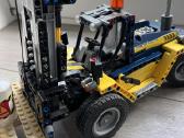 Lego Technic 42079 Heavy Duty Forklift