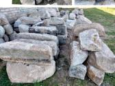 Parduodu rankų darbo skaldytus/tašytus akmenis