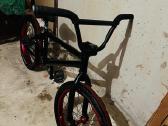 BMX triukiniam važinėjimui