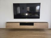 Parduodu pakabinamą TV baldą