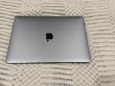 MacBook Pro 13 2019 - nuotraukos Nr. 2