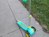 Paspirtukas Mookie Scootiebug Sponge