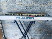 Midi klavetura M-audio.