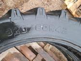 Padangos 320/80r42