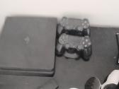 Ps 4 3 zaidimai ir 2 konsolez