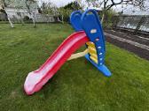 Parduodama vaikiška lauko čiuožykla Little tikes