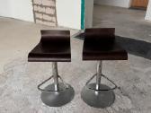 2 modernios Ligne Roset baro kėdės Pam