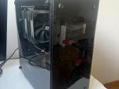 5700x3d, b550 aorus elite, 32gb 3600mhz, rtx2080