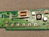 Yamaha Tyros 2 dešinė plata prie LCD ekrano