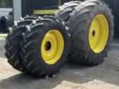 520/70/r38 ir 420/70/r28 Ratai su padangomis