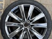 Mazda automobilio atsarginis ratas