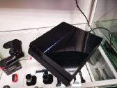 Atrištas Playstation 4 su 16 žaidimų ir Garantija