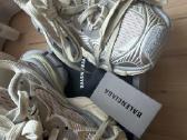 Balenciaga kedai