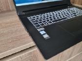 Clevo I7 512 Darbui 17,3 Fullhd
