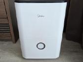 Midea drėgmės surinkėjas 20l/24h 440w