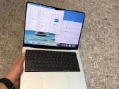 MacBook Pro 14" (M2 Pro, 16gb RAM, 512gb