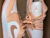 Nike batai