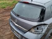 Opel Astra dalimis