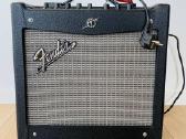 Fender Mustang I V.2 combo