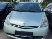 Toyota Prius (ski-1)