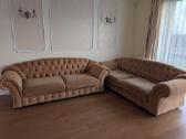 Trivietė klasikinė (chesterfield tipo) sofa 2 vnt.