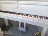 Parduodu fortepijoną Steinway