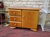 Vintažinė mid century medžio masyvo spintelė - nuotraukos Nr. 13