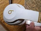 Beats studio wireles3 ausines(belaides)