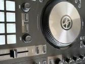Native Instruments Traktor S3 - nuotraukos Nr. 2