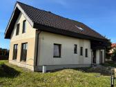 Namas su garažu Jakuose 85% baigtumas