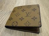 Louis Vuitton pinigine
