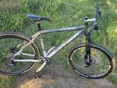 Cube Ltd 3 (M dydis, 26") 1x9 Deore lx