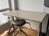 Ikea pakeliamas stalas su kede 120x70