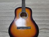 Išaugta geros buklės Gitara su dėklu