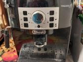 Delonghi magnifica S