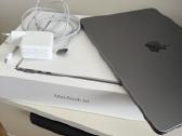MacBook Air M2 - nuotraukos Nr. 2