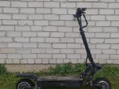 Elektrinis paspirtukas Ultron T108