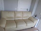 Geros būklės odinė sofa lova