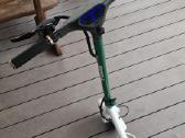 Elektrinis paspirtukas Beaster Scooter Bc Žalgiris - nuotraukos Nr. 4