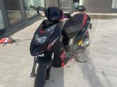 Aprilia sr motard - nuotraukos Nr. 2
