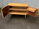 Vintazine mid-century komodele - nuotraukos Nr. 5