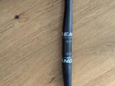 Easton ae70 dviracio vairas