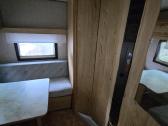 Kabe firmos su dusu WC labai tvarkingas - nuotraukos Nr. 12
