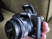 Canon M50
