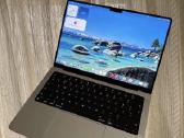MacBook Pro 14 M2 / 16gb / 512gb