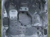 Lauko sukurine vonia/jacuzzi