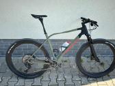 Karboninis Orbea Alma XL 29 er