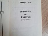 Žmonės ir žvėrys Dievų miške - nuotraukos Nr. 3