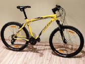 Išskirtinis ir labai lengvas Specialized Hardrock